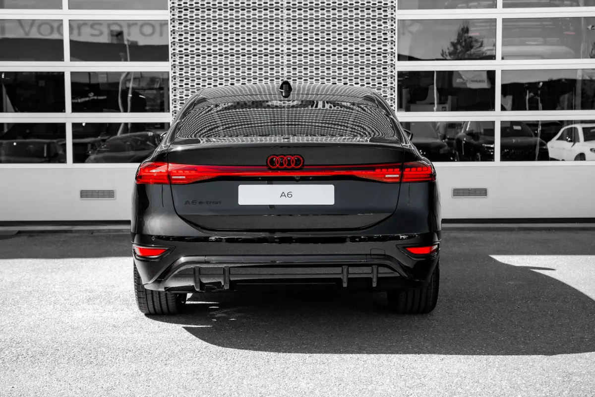 S edition | Audi smartphone interface | Comfortsleutel | Elektrisch instelbare voorstoelen