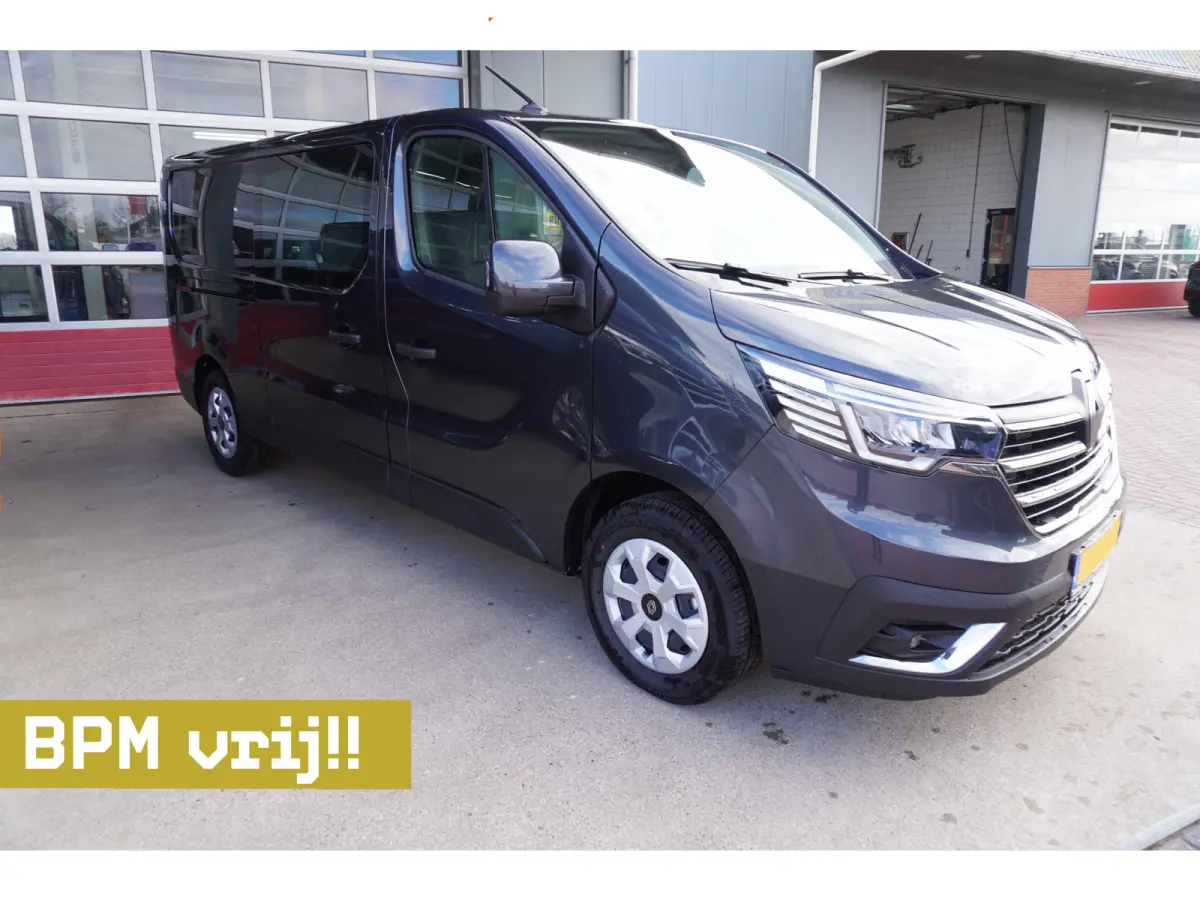 2.0 Blue dCi 130PK T29 L2H1 Advance Dubbelcab. schuifdeur L+R Nr. V140 | Airco | Cruise | Camera |Trekhaak | Apple CP- Android auto | Betimmering