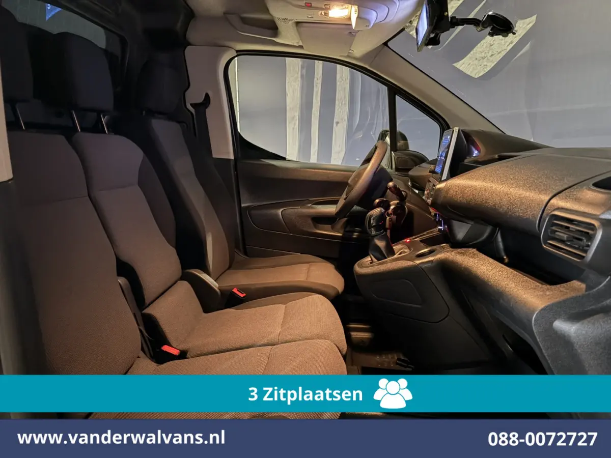 1.5 BlueHDI 102pk L2H1 Euro6 Airco | 3-Zits | Apple Carplay | Camera | Cruisecontrol | Trekhaak Android Auto, Parkeersensoren, Bijrijdersbank