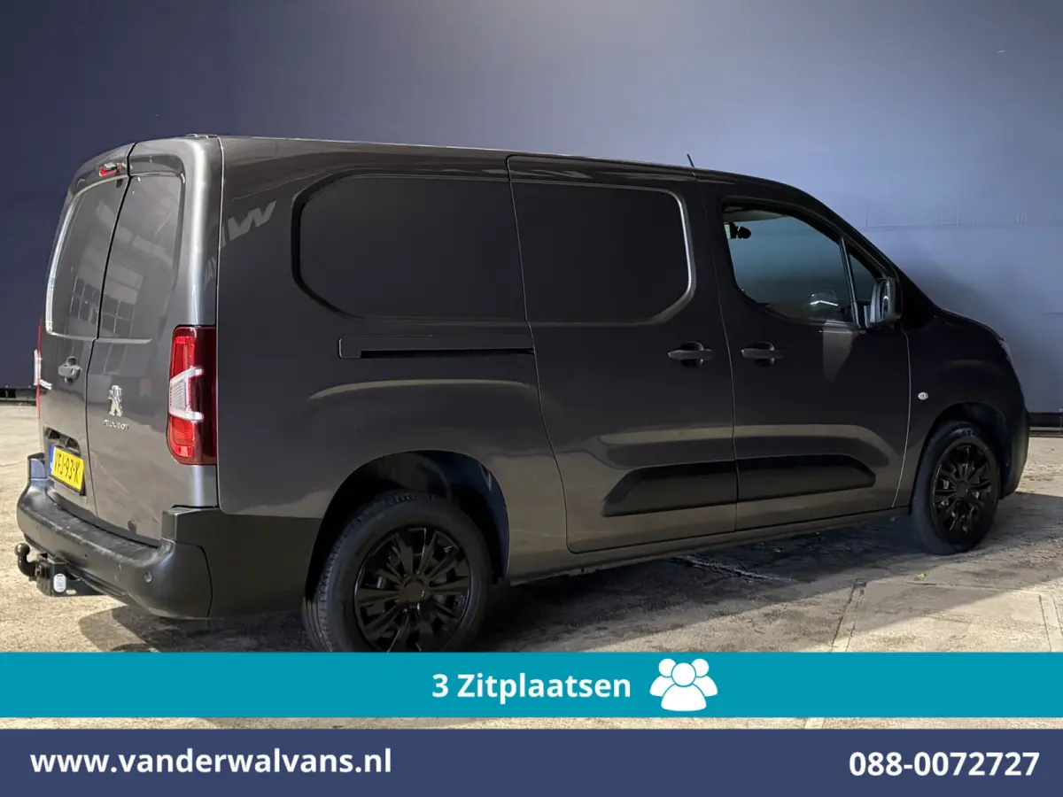 1.5 BlueHDI 102pk L2H1 Euro6 Airco | 3-Zits | Apple Carplay | Camera | Cruisecontrol | Trekhaak Android Auto, Parkeersensoren, Bijrijdersbank