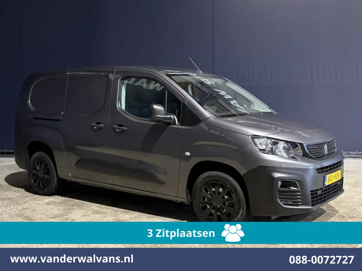 1.5 BlueHDI 102pk L2H1 Euro6 Airco | 3-Zits | Apple Carplay | Camera | Cruisecontrol | Trekhaak Android Auto, Parkeersensoren, Bijrijdersbank