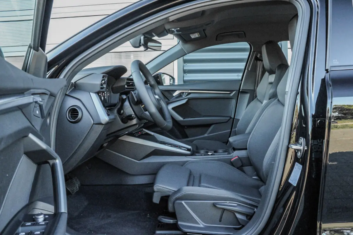 30 TFSI 115pk Pro Line | Interieur Pakket | Hold Assist