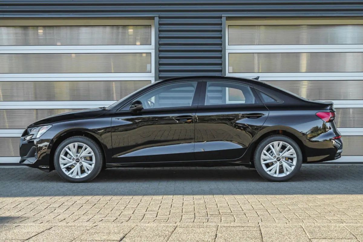 30 TFSI 115pk Pro Line | Interieur Pakket | Hold Assist