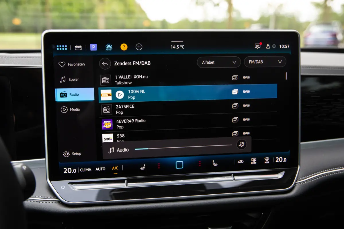 1.5 eTSI Elegance Business , Adap. cruise, Stoel/stuurverwarming, Head-up display,