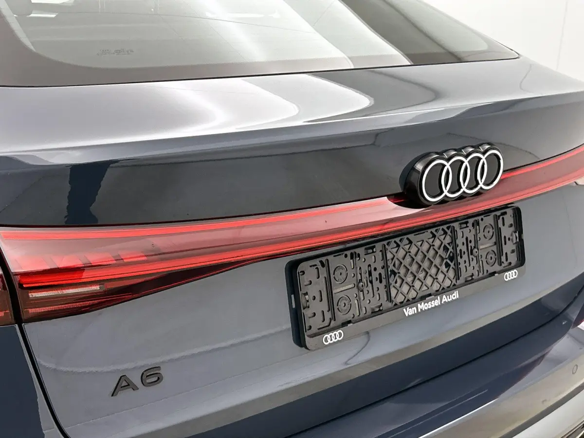 Advanced edition 83 kWh 286 PK | Navigatie | 360 Camera | Audi drive select | Adaptive cruise control | Warmtepomp | Elektrische achterklep | Comfortsleutel | Audi virtual cockpit plus |  Pa