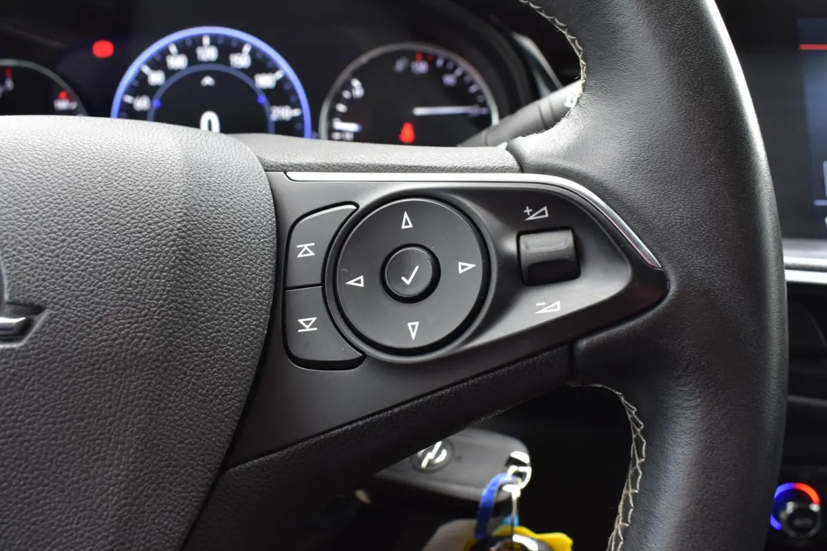 1.5 CDTI Business|Camera|Navi|Apple carplay/Android auto|NAP!|