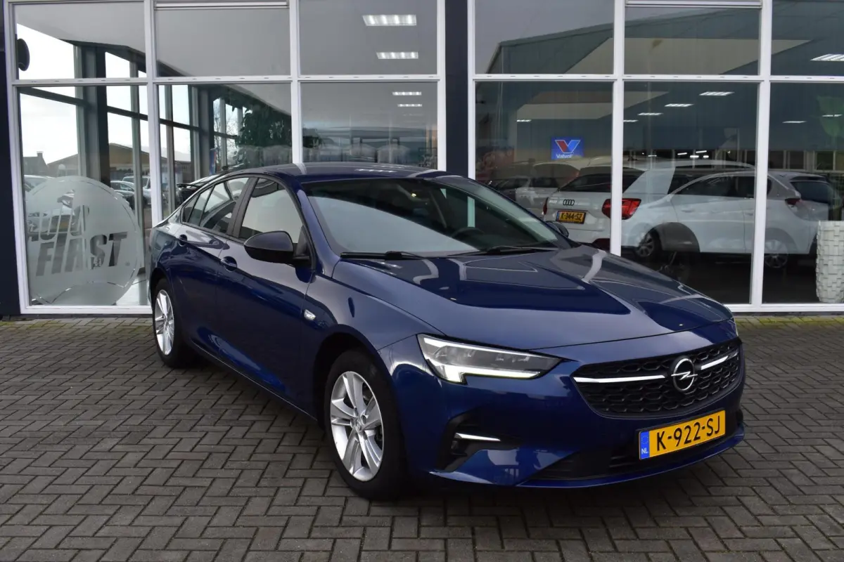 1.5 CDTI Business|Camera|Navi|Apple carplay/Android auto|NAP!|
