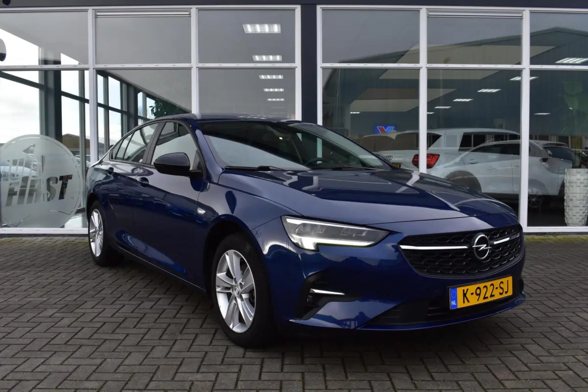 1.5 CDTI Business|Camera|Navi|Apple carplay/Android auto|NAP!|