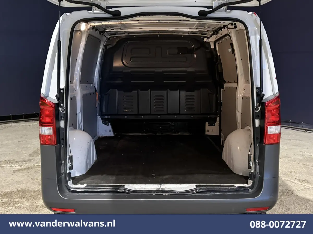 110 CDI L1H1 Euro6 Airco | Camera | Apple Carplay | Android Auto | Bijrijdersbank Achterklep