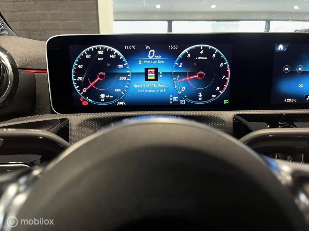 200 AMG Line|Panoramadak|Carplay|Camera