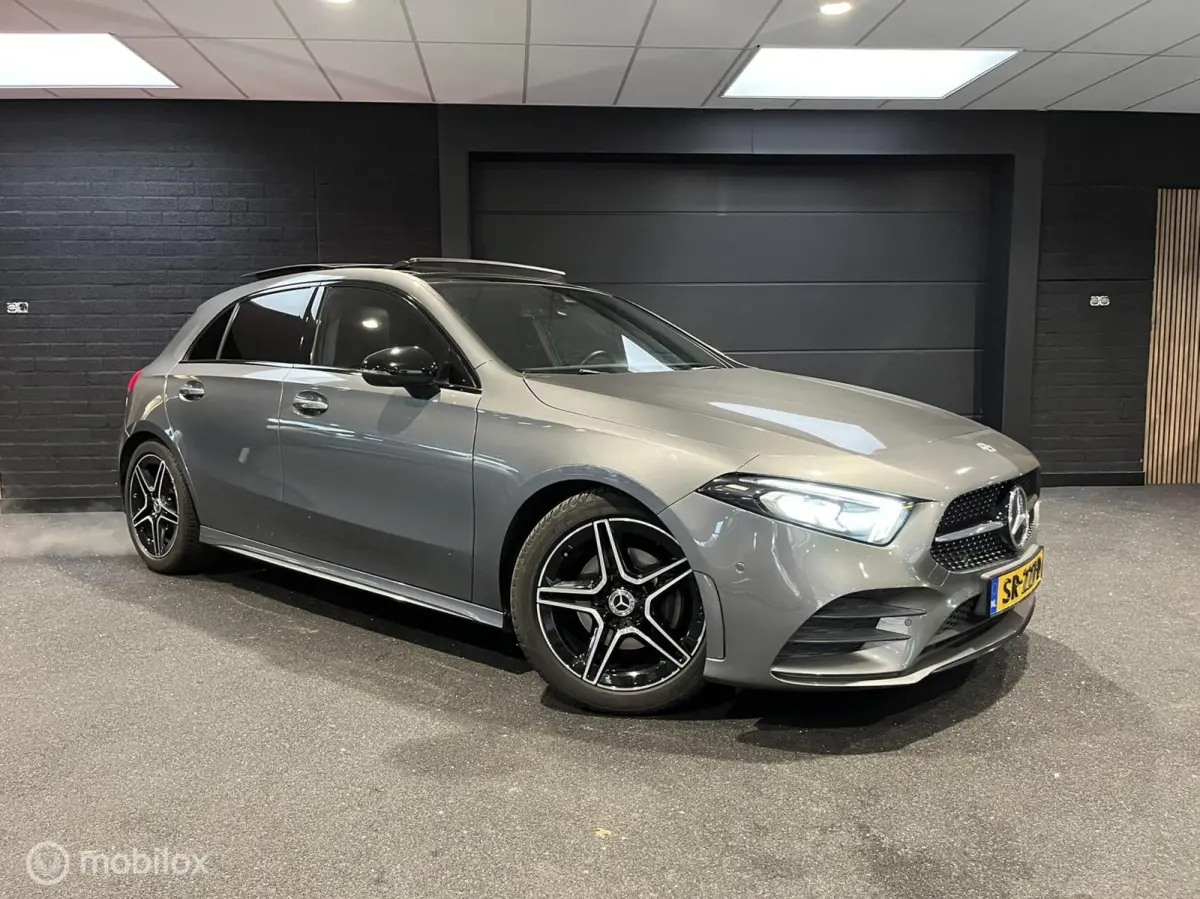 200 AMG Line|Panoramadak|Carplay|Camera
