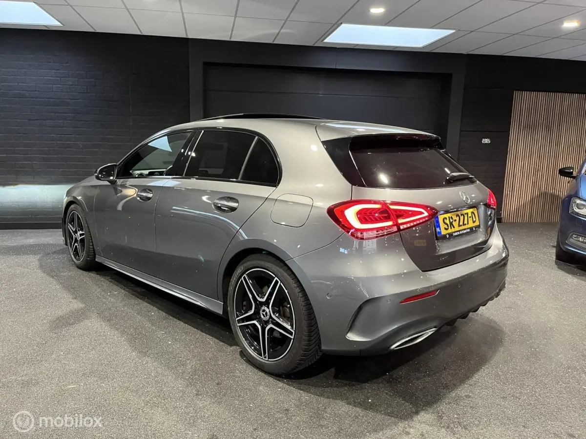 200 AMG Line|Panoramadak|Carplay|Camera