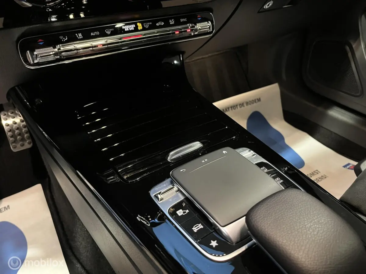 200 AMG Line|Panoramadak|Carplay|Camera