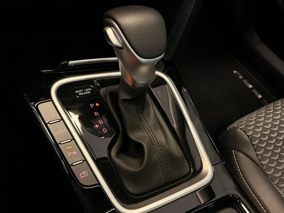 1.6 GDI PHEV DynamicPlusLine | LED | PANODAK | NAVI |