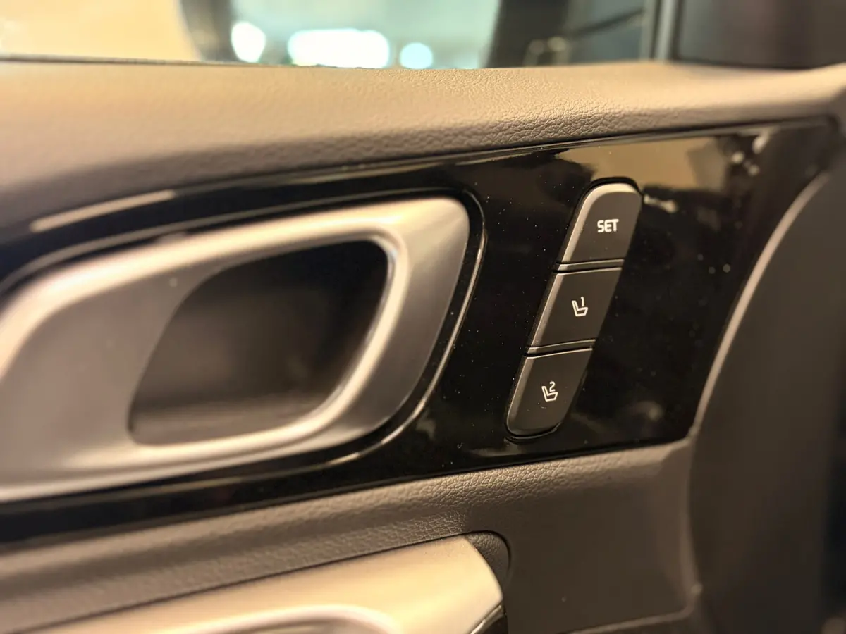1.6 GDI PHEV DynamicPlusLine | LED | PANODAK | NAVI |