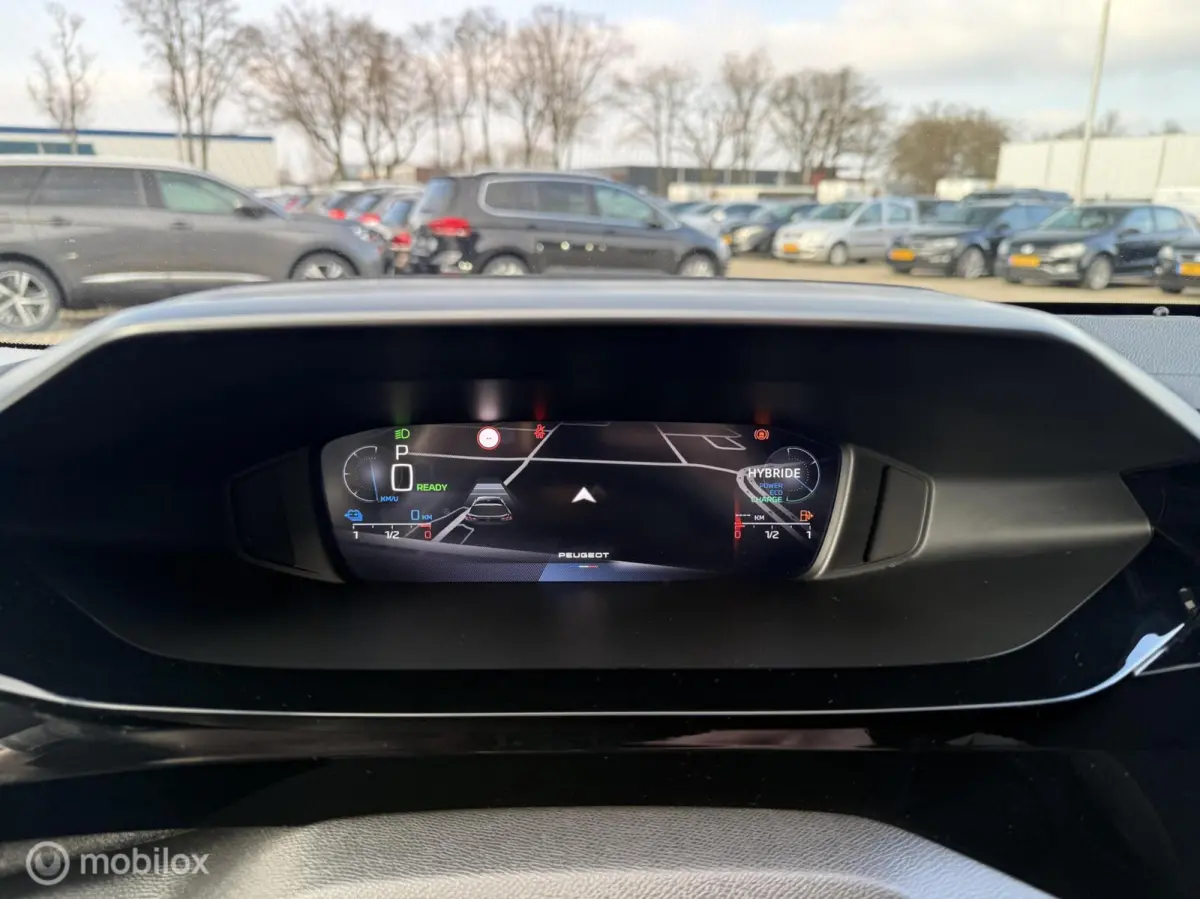1.6 Plug-in Hybrid 180 Allure BTW | BOMVOL |