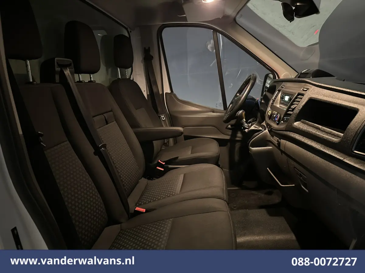 2.0 TDCI 131pk Bakwagen Laadklep Euro6 Airco | 1040kg laadvermogen | Cruisecontrol | Verwarmde voorruit Bijrijdersbank