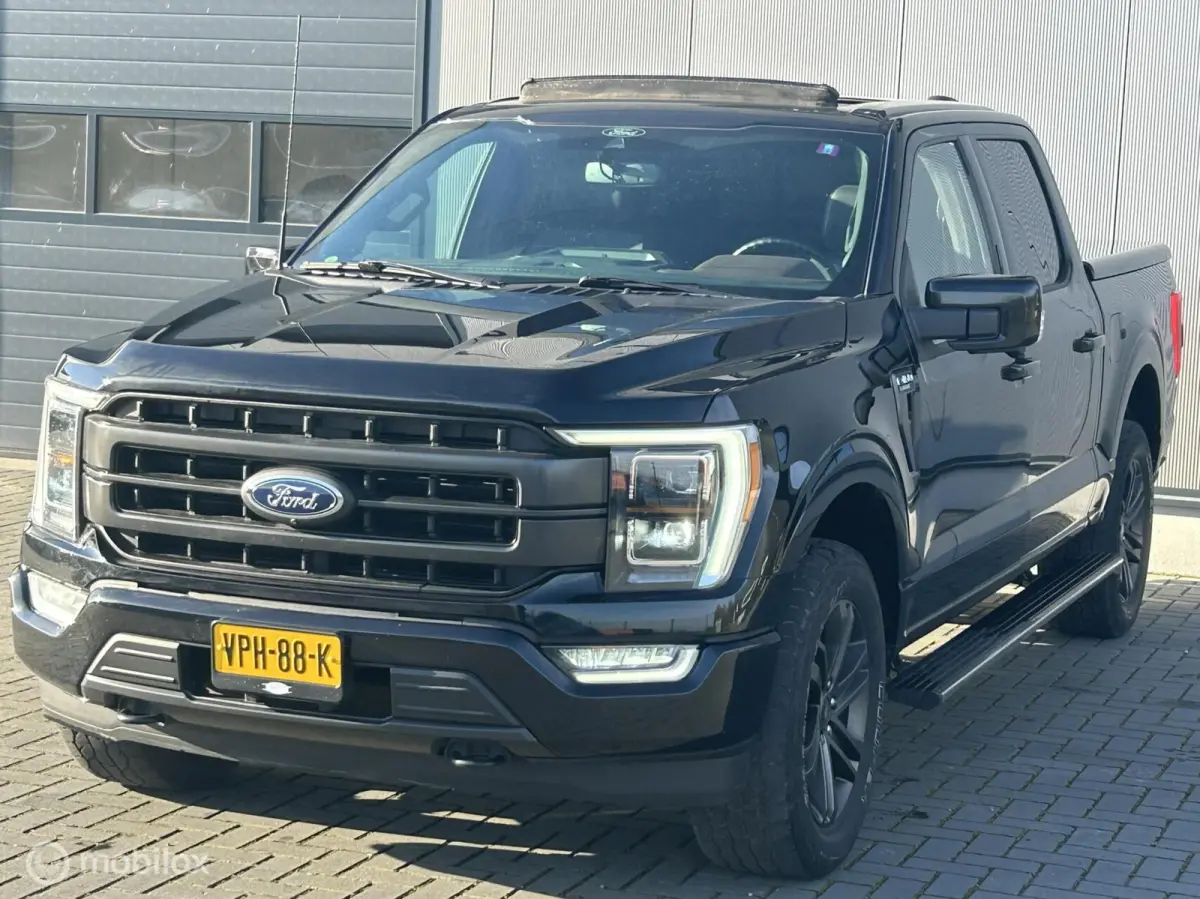 USA 5.0 V8 Lariat