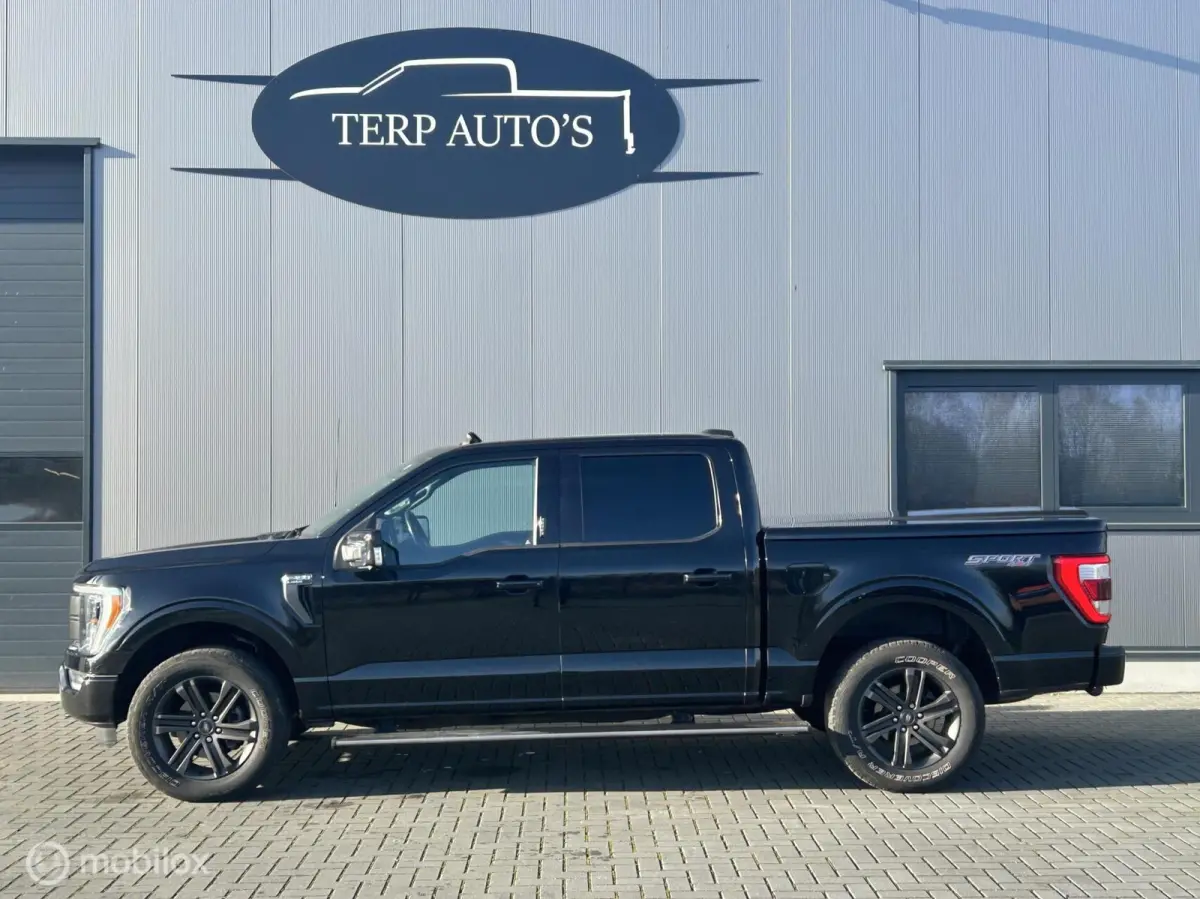 USA 5.0 V8 Lariat