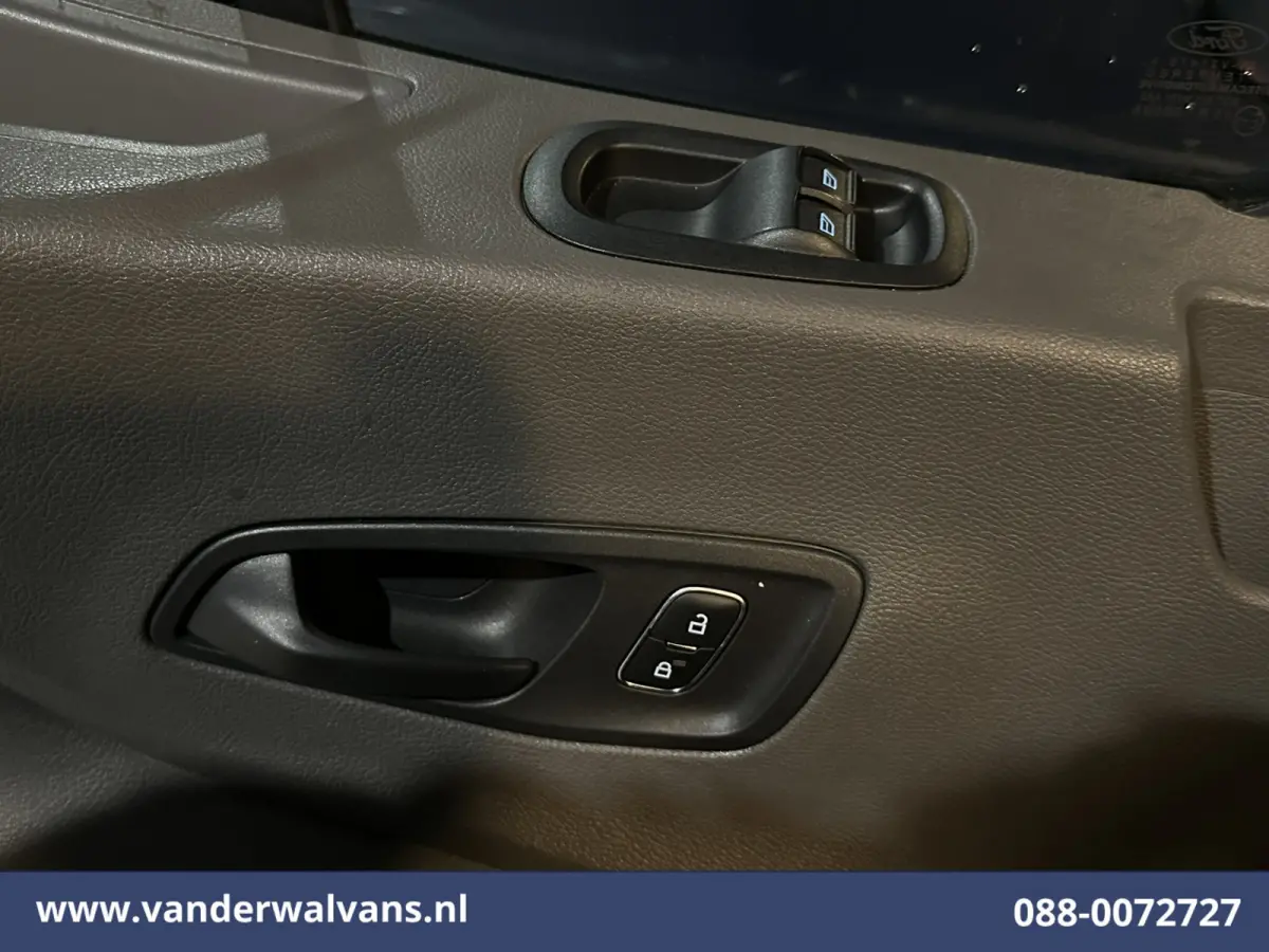 2.0 TDCI 131pk L4H3 Euro6 Airco | Camera | Cruisecontrol | Verwarmde voorruit Parkeersensoren, Bijrijdersbank