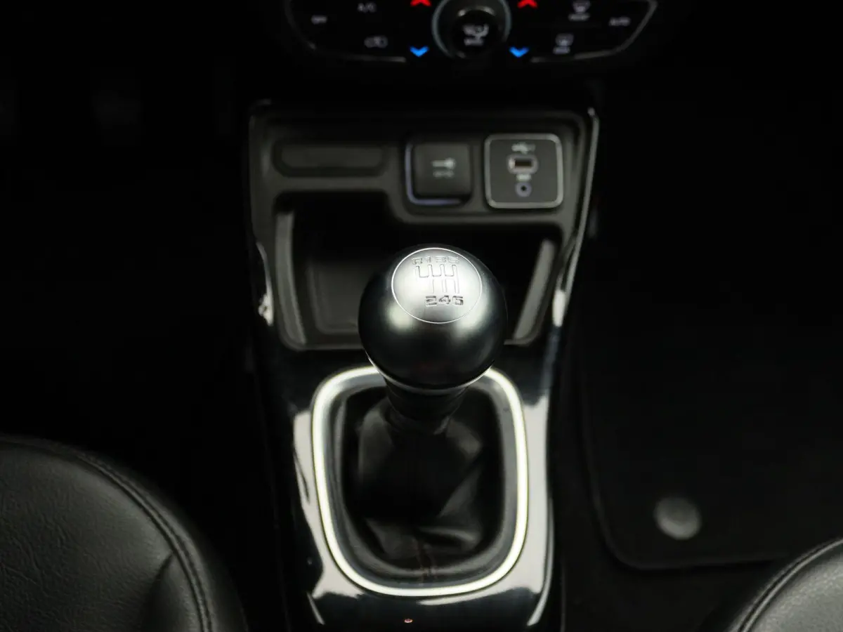1.3T Limited | Paasknaller | Parkeercamera Achter | NAVI | PDC |