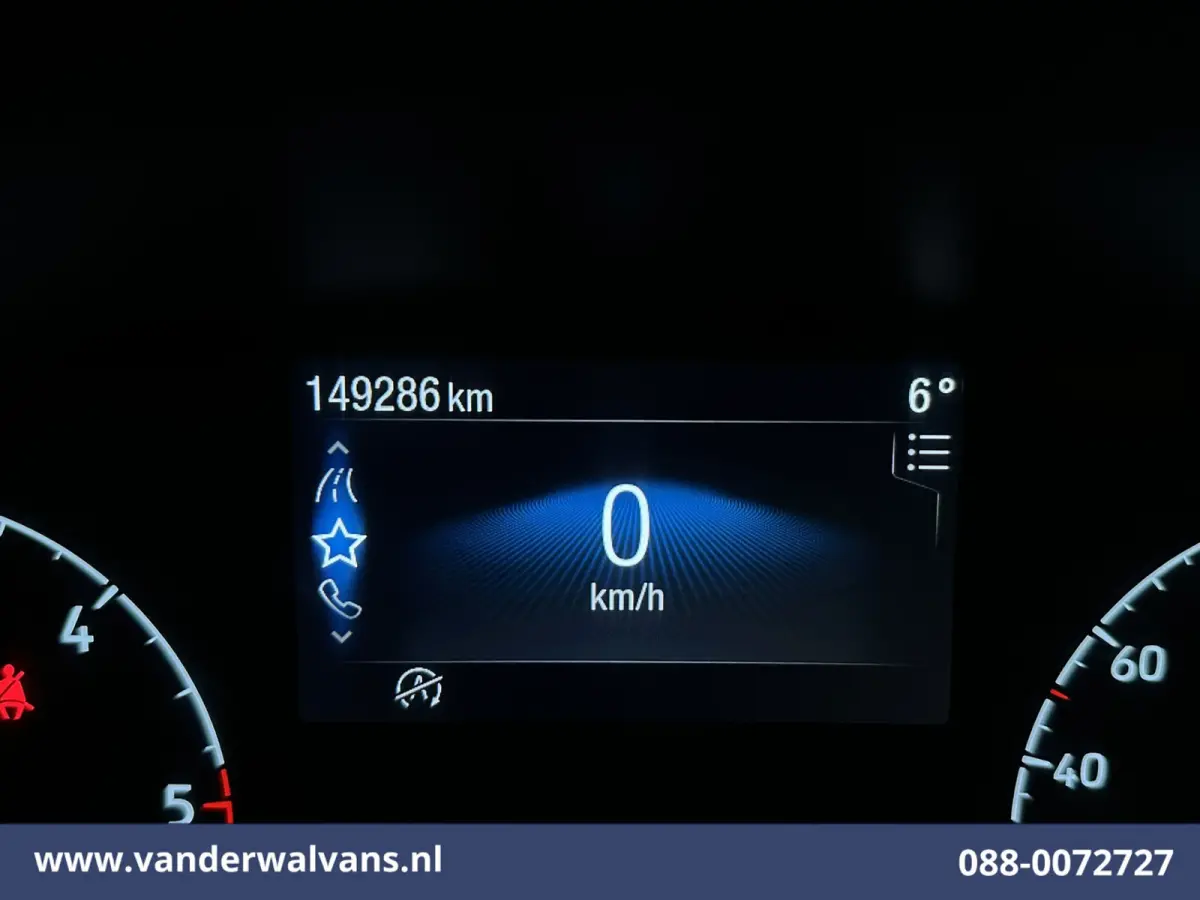 2.0 TDCI 131pk L2H1 Euro6 Airco | Camera | LED | Cruisecontrol | Verwarmde voorruit Parkeersensoren, Bijrijdersbank, 2800kg trekvermogen