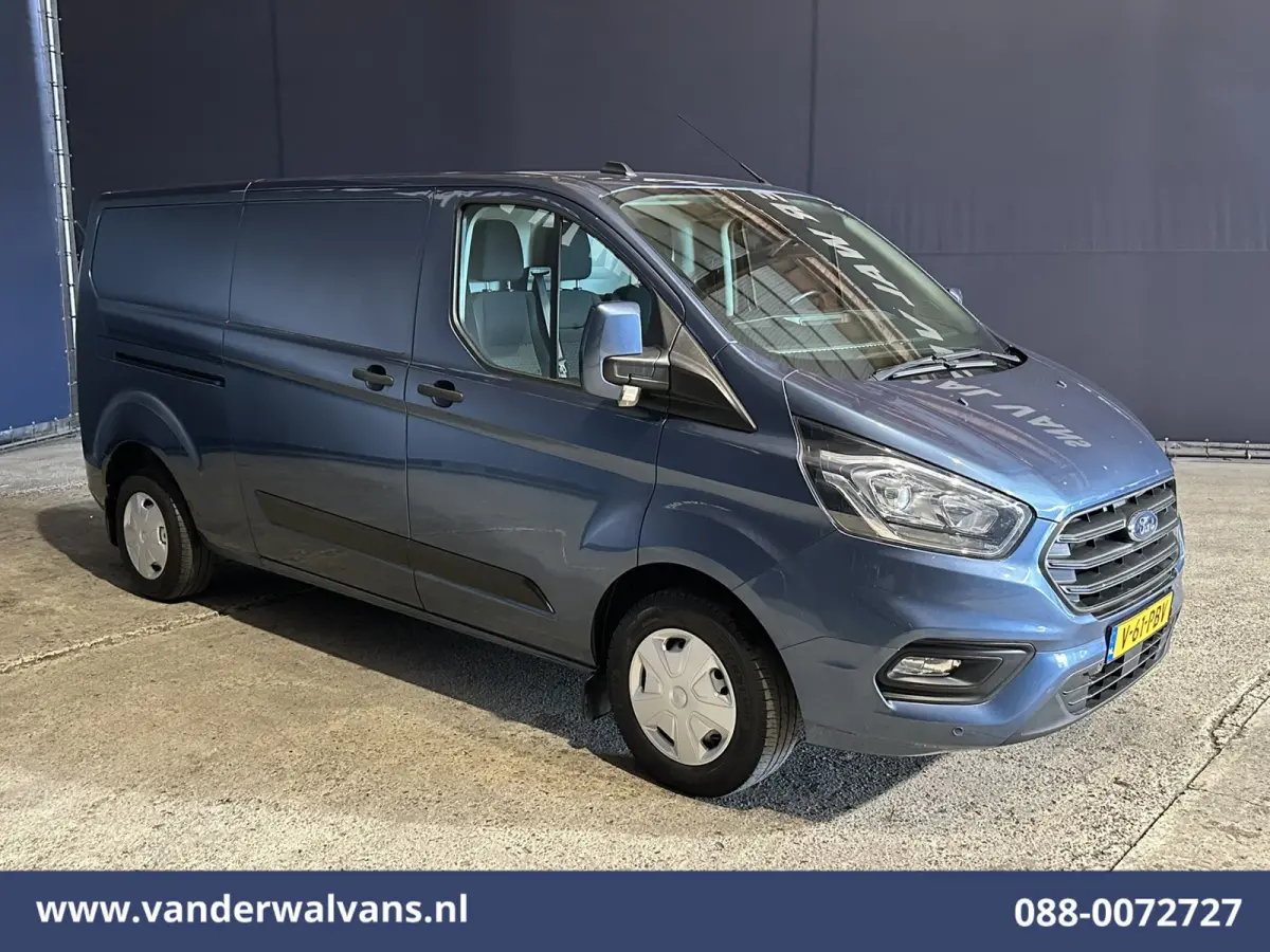 2.0 TDCI 131pk L2H1 Euro6 Airco | Camera | LED | Cruisecontrol | Verwarmde voorruit Parkeersensoren, Bijrijdersbank, 2800kg trekvermogen