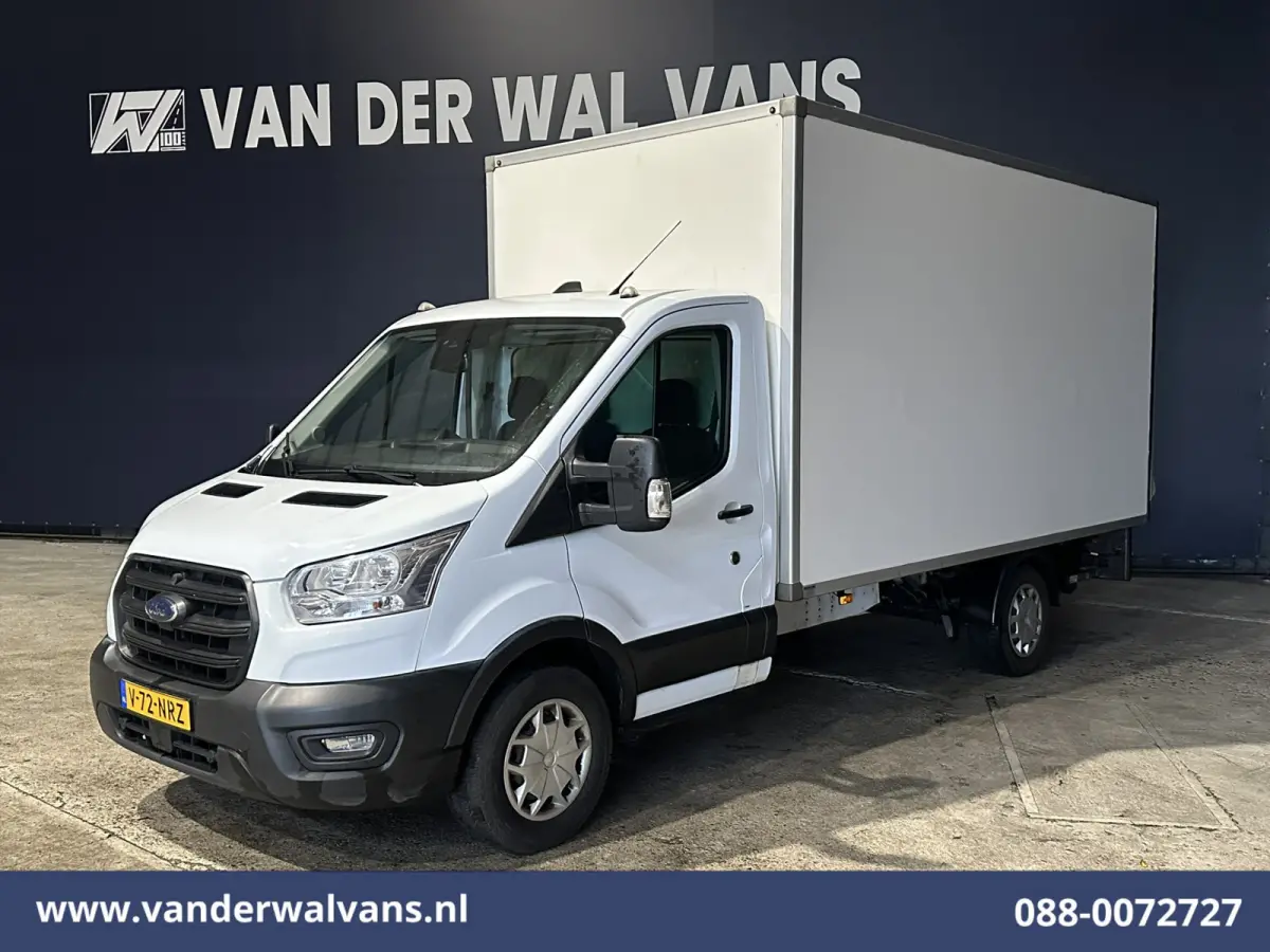 2.0 TDCI 161pk Bakwagen Laadklep Euro6 Airco | Cruisecontrol | Verwarmde voorruit | 1040kg laadvermogen Bijrijdersbank