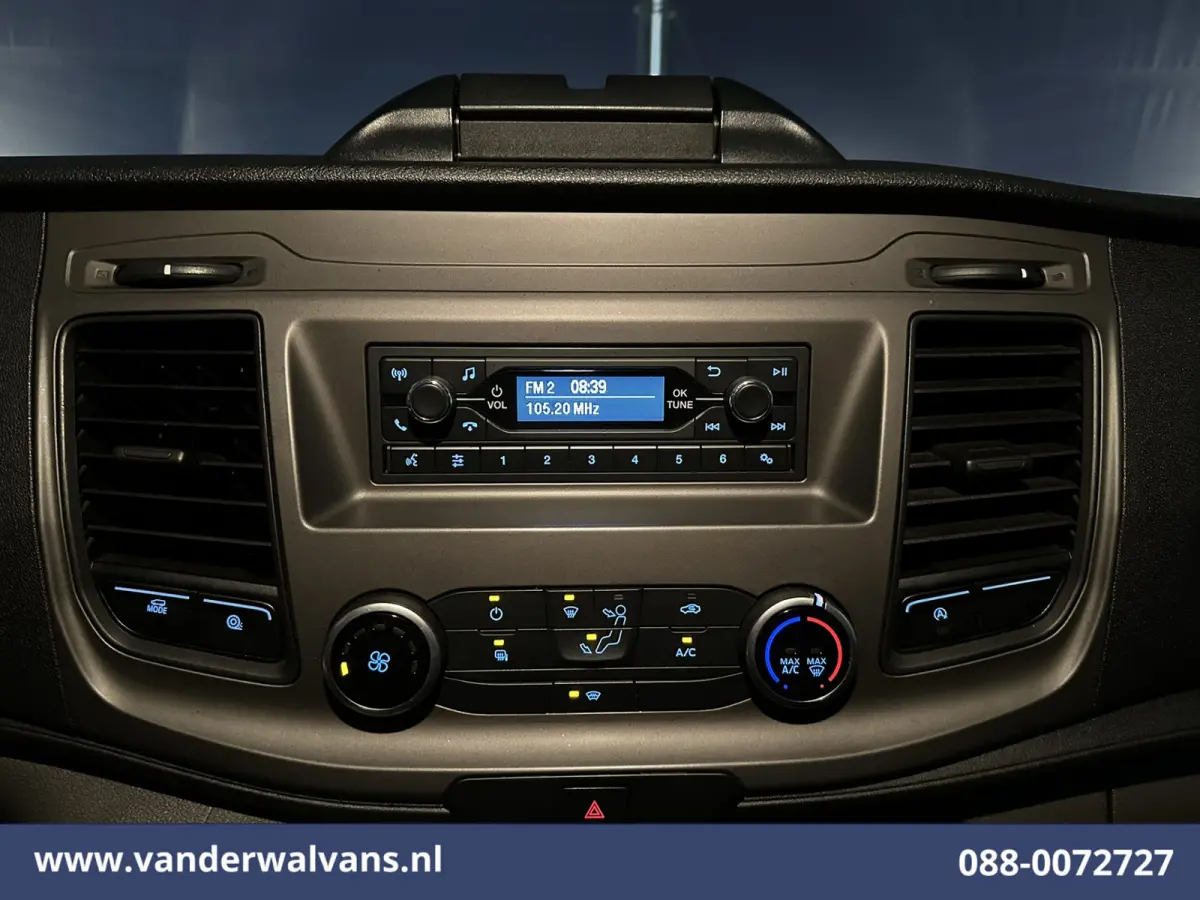 2.0 TDCI 161pk Bakwagen Laadklep Euro6 Airco | Cruisecontrol | Verwarmde voorruit | 1040kg laadvermogen Bijrijdersbank