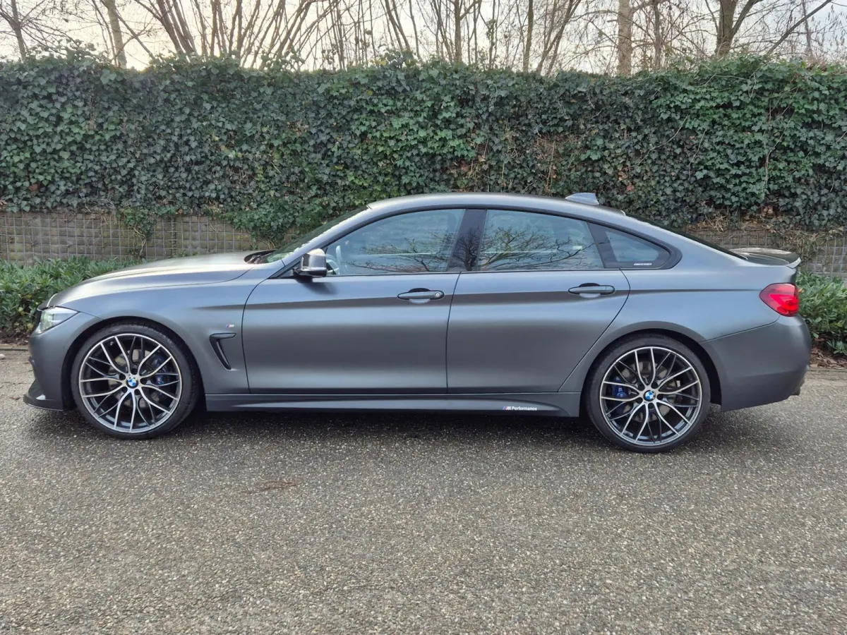 420i M Sport Individual MAT Grey Orig BMW Performance 20inch Apple CarPlay High Executive BTW AUTO