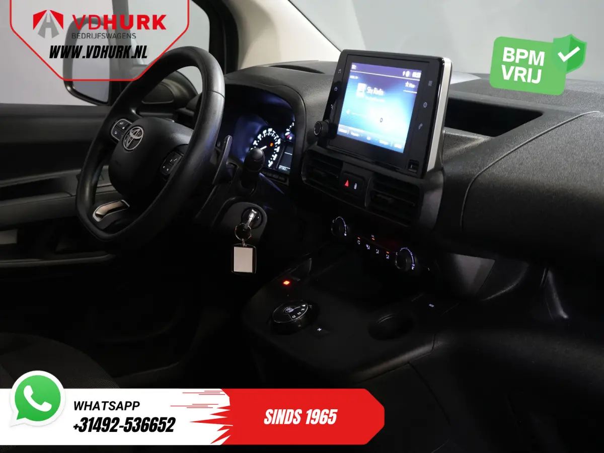 1.5 130 pk Aut. L2 3 Pers./ Carplay/ Airco/ Camera/ Standkachel/ LMV/ Trekhaak/ Cruise