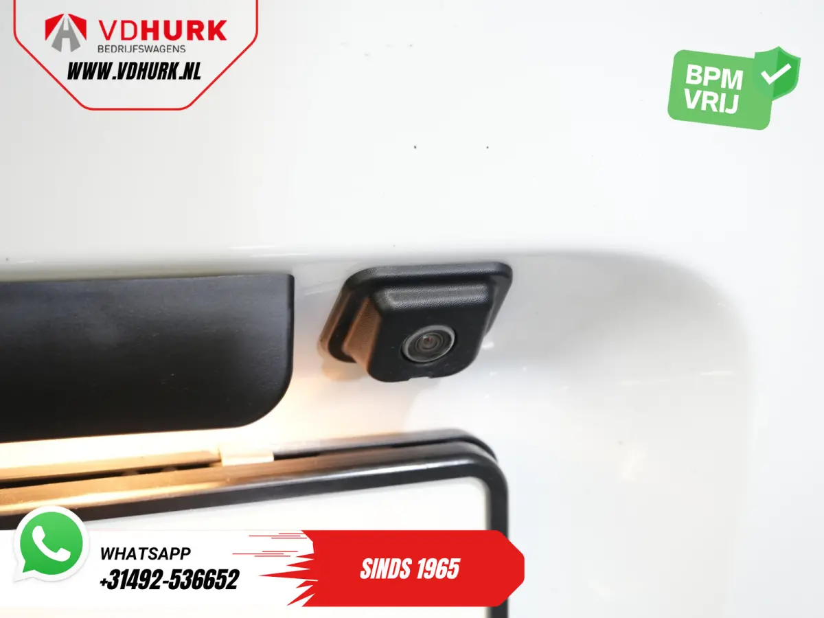 1.5 130 pk Aut. L2 3 Pers./ Carplay/ Airco/ Camera/ Standkachel/ LMV/ Trekhaak/ Cruise