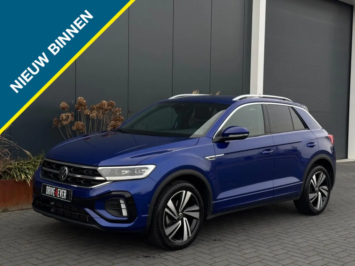 1.5 TSI R-Line 11-2025 IQ LIGHT NAVI CAMERA CLIMATE SPORTVELGEN