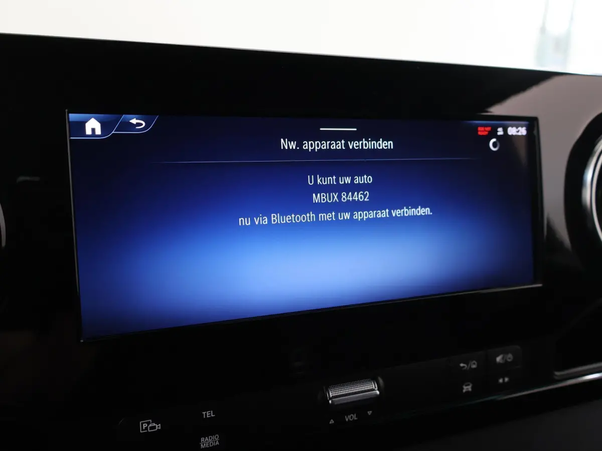 315 CDI | L2 H2 | RWD | Aut. | PRO | BPM VRIJ! | ACHTERUITRIJCAMERA | 3500 KG AHW | DODEHOEKASSISTENT | AIRCO | CRUISE | CARPLAY | ANDROID AUTO | METALLIC | 3-ZITS | MBUX SYSTEEM GROOT
