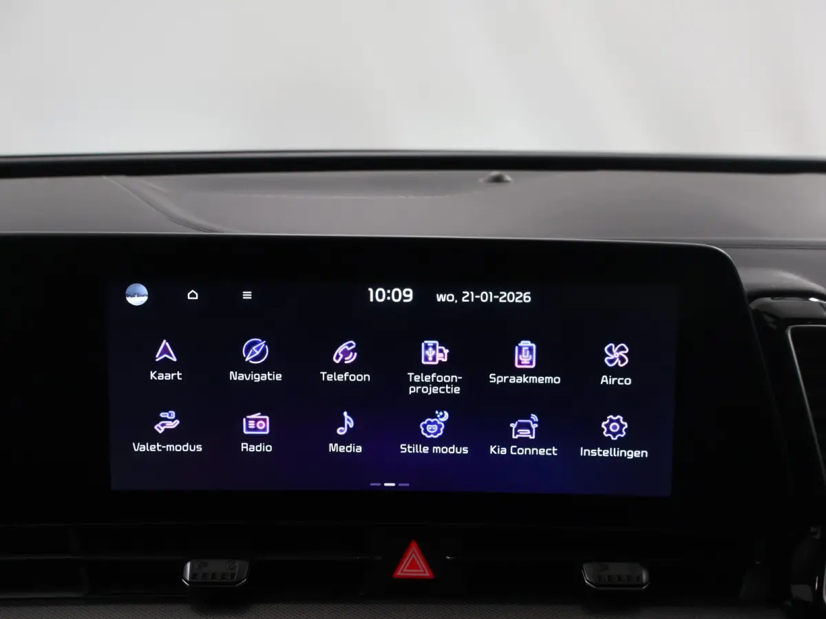 1.6 T-GDi MHEV DCT7 DynamicPlusLine | Panoramadak | Matrix LED Koplampen | Stoel/Stuurverwarming | Keyless Go | Elektrisch verstelbare voorstoelen |