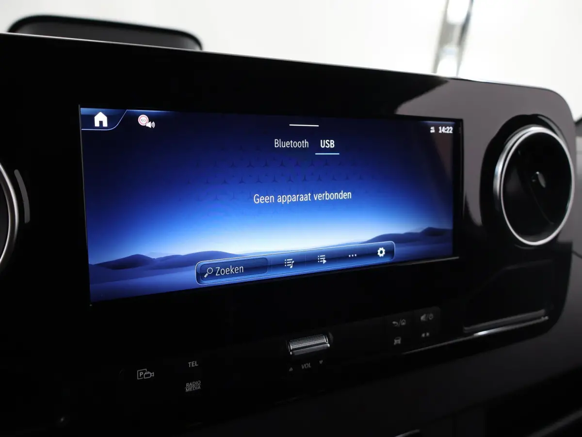 315 CDI | L2 H1 | RWD | PRO | Parkeercamera | Airco | Dodehoekassistent | Zijwindassistent | Cruise Control | Chauffeursstoel |
