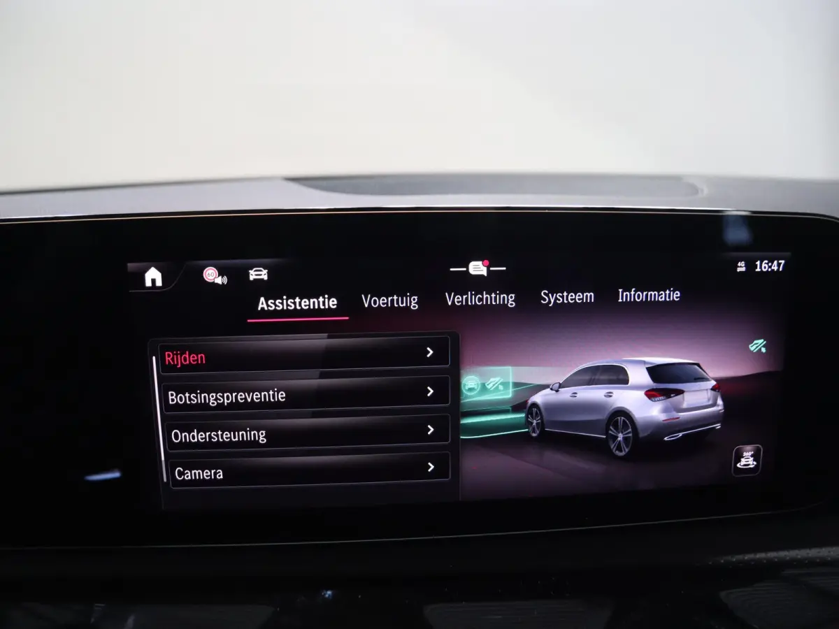 250e Star Edition AMG Line | Multibeam | Panoramaschuifdak | Night | Stoelverwarming | Achteruitrijcamera | Apple Carplay/Android Auto |