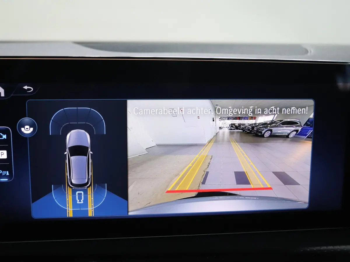 250e Star Edition AMG Line | Multibeam | Panoramaschuifdak | Night | Stoelverwarming | Achteruitrijcamera | Apple Carplay/Android Auto |
