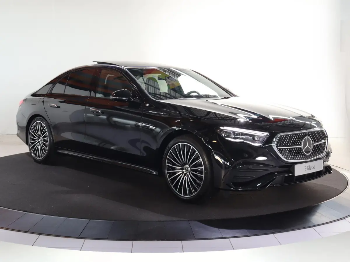 300e Sport Edition | Premium Plus | Techniek pakket | Luchtvering | leder | Rijassistentiepakket Plus | Stoelventilatie/-verwarming voor | Burmester