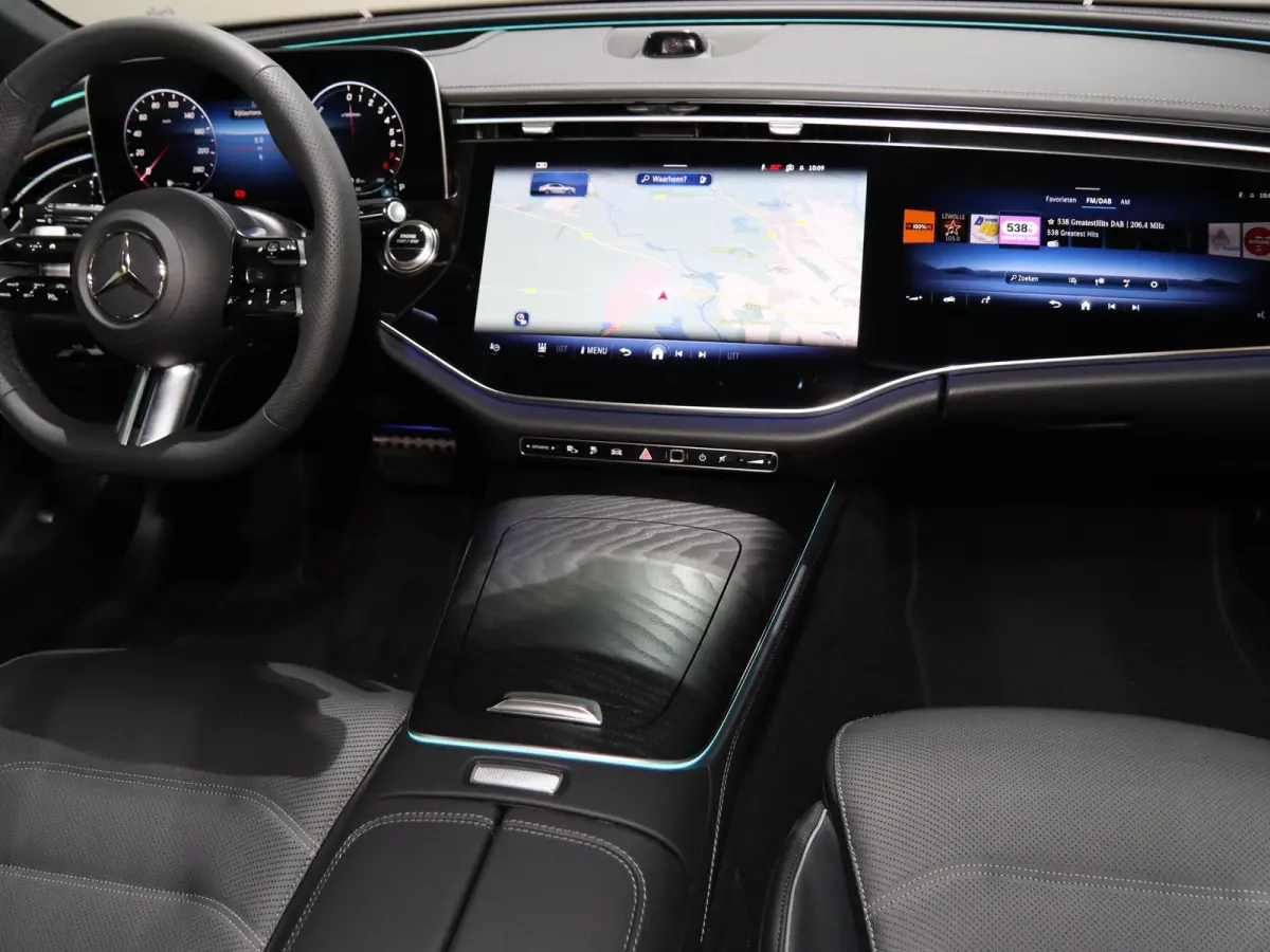 300e Sport Edition | Premium Plus | Techniek pakket | Luchtvering | leder | Rijassistentiepakket Plus | Stoelventilatie/-verwarming voor | Burmester
