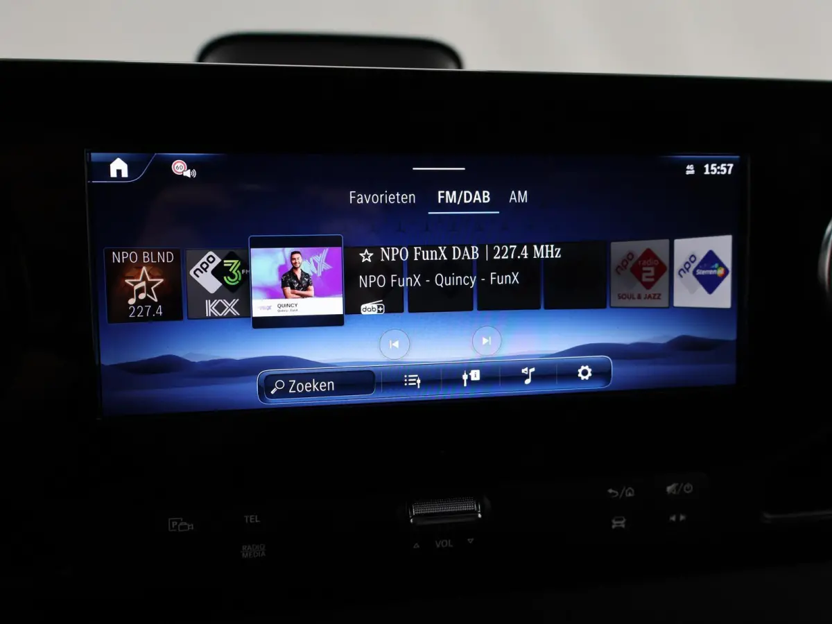 317 CDI | L2 H2 | Aut. | RWD | PRO | BPM VRIJ! | 3500 KG AHW | CARPLAY | ANDROID AUTO | 3-ZITS | CRUISE | CAMERA | AIRCO | SPOORASSISTENT | DODEHOEKDETECTIE |