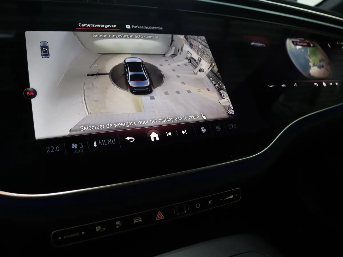 300e Sport Edition | Panoramaschuifdak | 360° camera |  Rij Assistentie pakket | Burmester | Stoelventilatie |