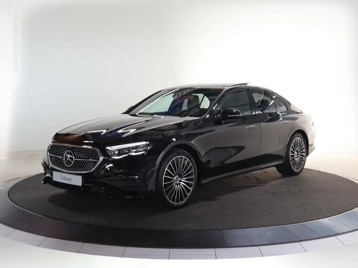 300e Sport Edition | Panoramaschuifdak | 360° camera |  Rij Assistentie pakket | Burmester | Stoelventilatie |