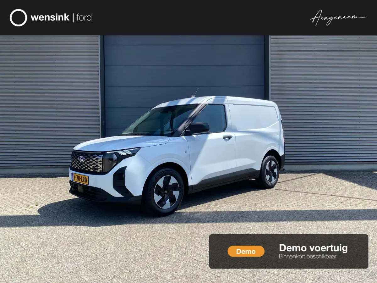 Trend 44 kWh 136PK | Climate Control | Parkeersensoren | Parkeercamera | Bluetooth | DAB | radio, Apple Carplay en Adroid Auto | Trekhaak |