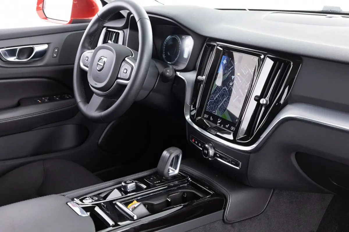 2.0 T6 Recharge AWD Inscription Expression | Full LED | NAVI | ECC | PHEV