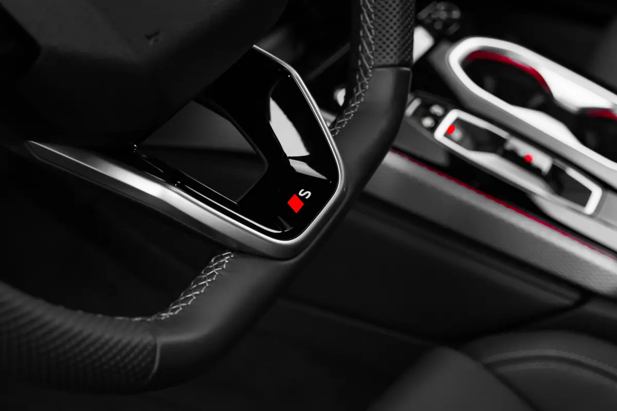 2.0 e-hybrid quattro S edition 299 PK | 360 Camera | Trekhaak | Vierwiel Besturing |  Voorstoelen Verwarmd + Elektr. verstelbaar  | Premium Sportstoelen |