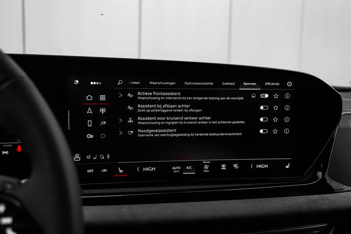 2.0 e-hybrid quattro S edition 299 PK | 360 Camera | Trekhaak | Vierwiel Besturing |  Voorstoelen Verwarmd + Elektr. verstelbaar  | Premium Sportstoelen |