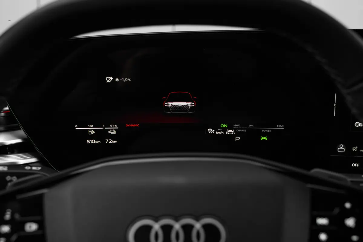 2.0 e-hybrid quattro S edition 299 PK | 360 Camera | Trekhaak | Vierwiel Besturing |  Voorstoelen Verwarmd + Elektr. verstelbaar  | Premium Sportstoelen |