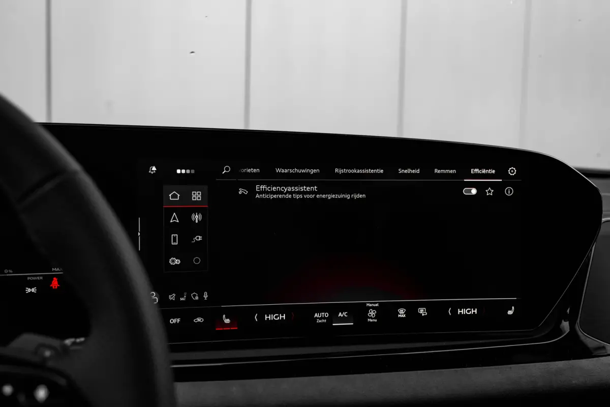 2.0 e-hybrid quattro S edition 299 PK | 360 Camera | Trekhaak | Vierwiel Besturing |  Voorstoelen Verwarmd + Elektr. verstelbaar  | Premium Sportstoelen |