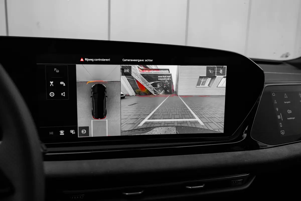 2.0 e-hybrid quattro S edition 299 PK | 360 Camera | Trekhaak | Vierwiel Besturing |  Voorstoelen Verwarmd + Elektr. verstelbaar  | Premium Sportstoelen |